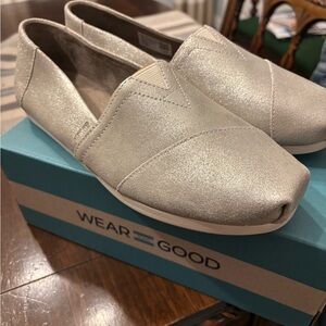 Toms Champagne Metallic Suede Alpargata Cloudbound